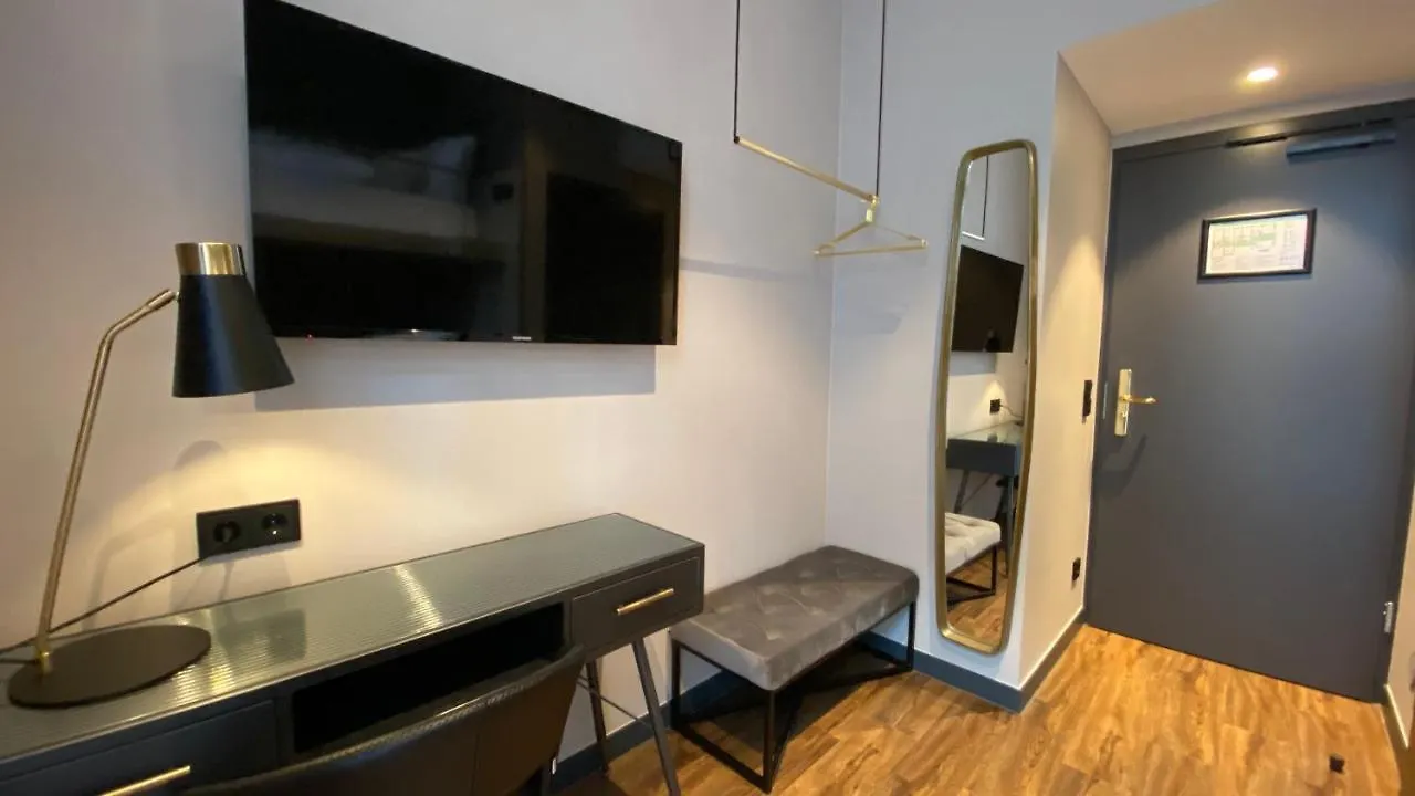 Munich Rooms Hotel 4*,  Germania